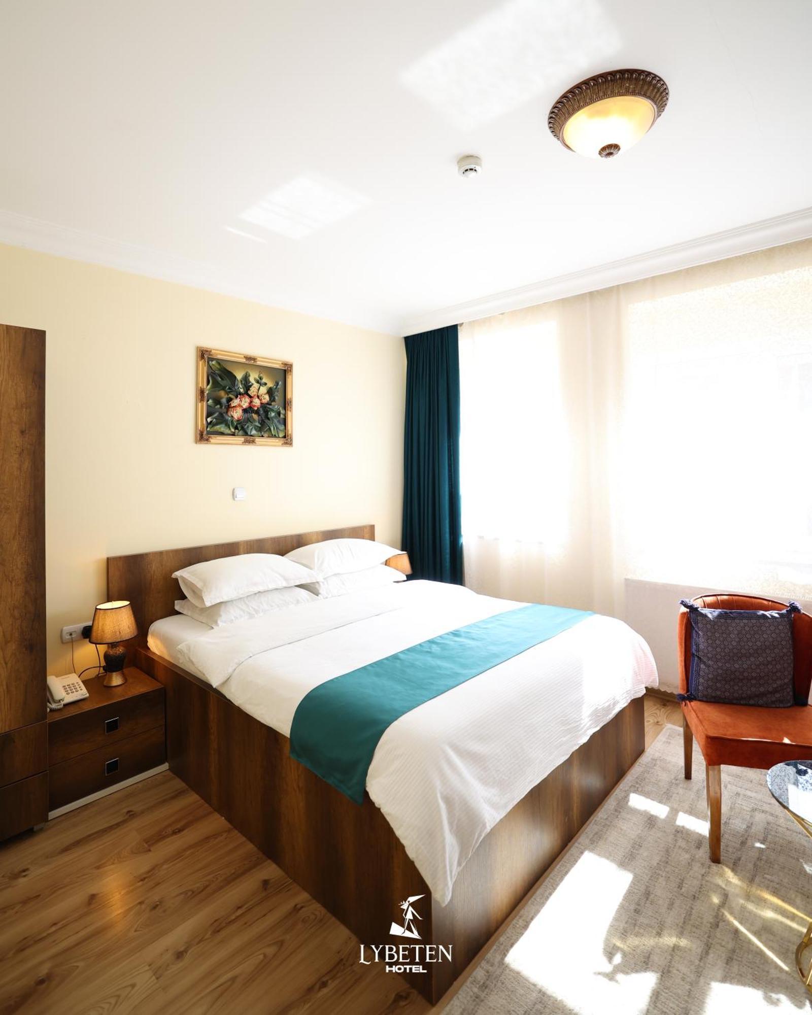 Hotel Lybeten Ferizaj Ngoại thất bức ảnh