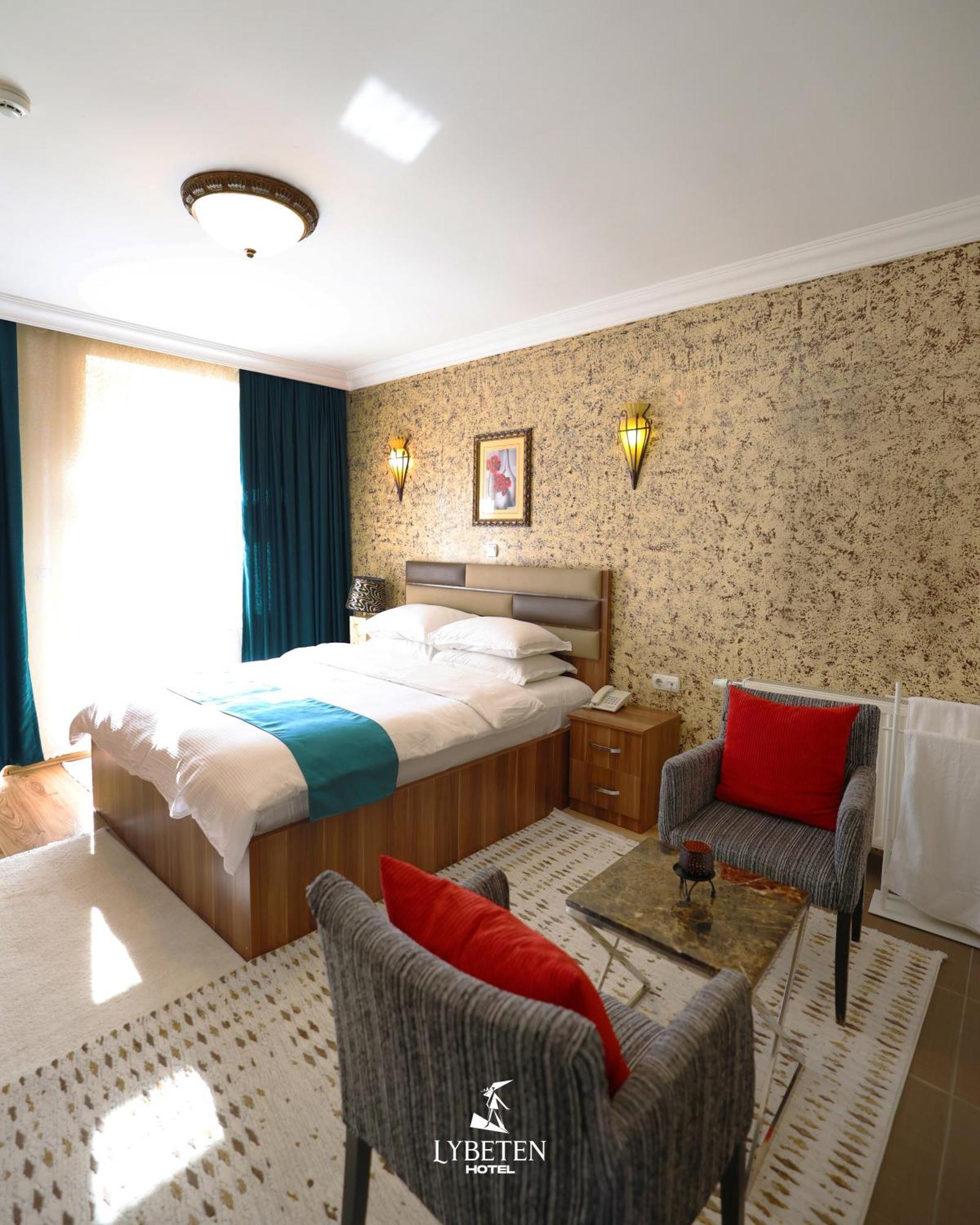 Hotel Lybeten Ferizaj Ngoại thất bức ảnh