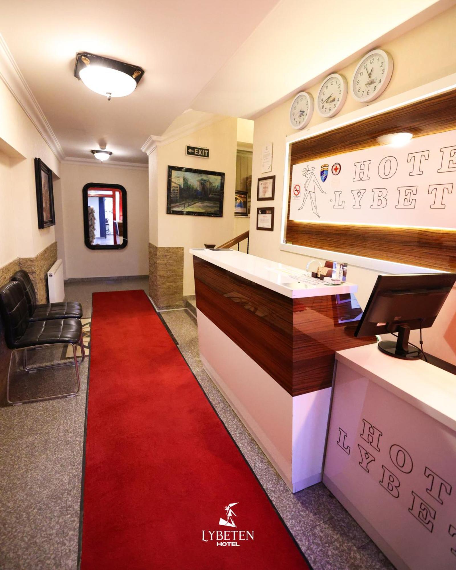 Hotel Lybeten Ferizaj Ngoại thất bức ảnh