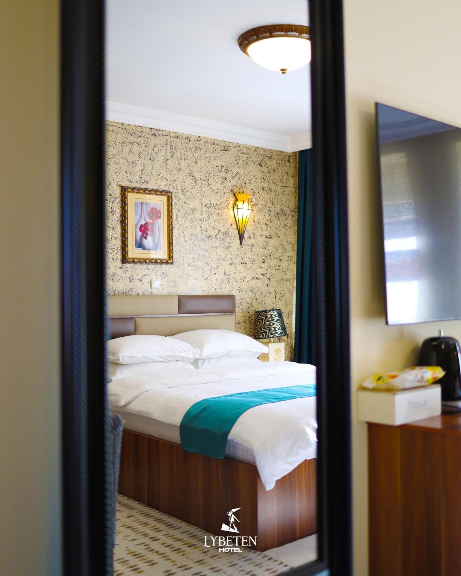 Hotel Lybeten Ferizaj Ngoại thất bức ảnh